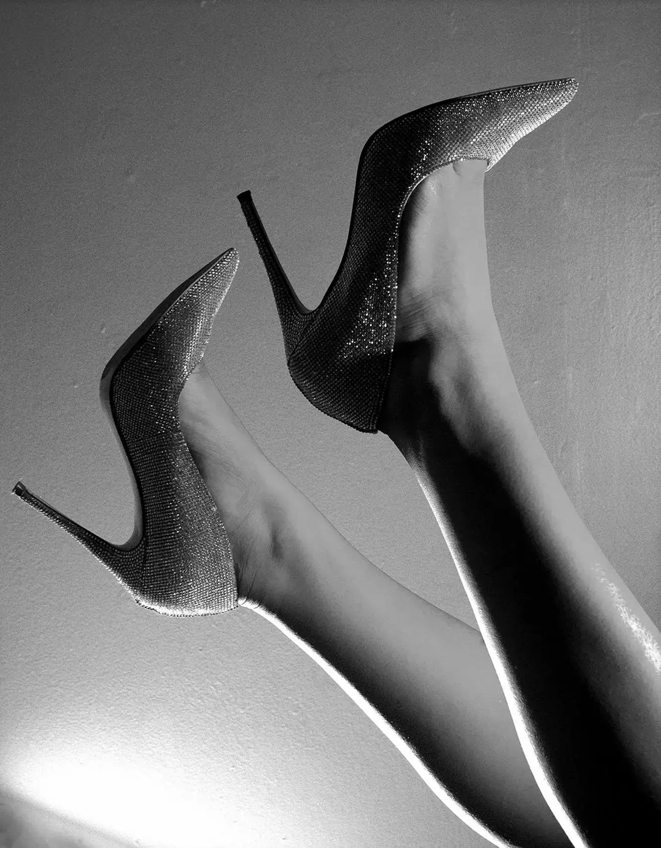 Midnight Glamour – Black & White Heels Art