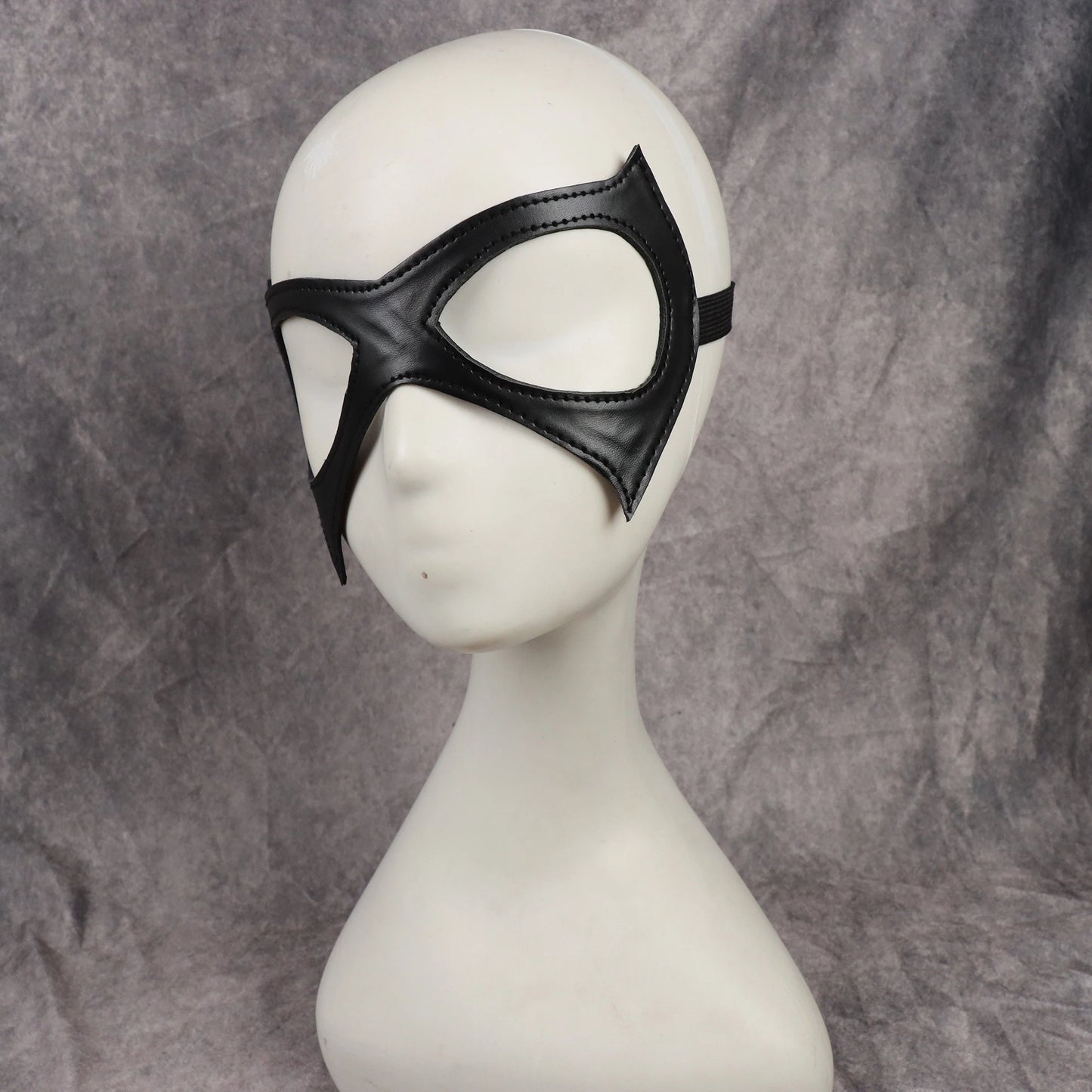 Black Gothic Punk Cat Eye Mask – Sexy PU Leather Masquerade & Cosplay Accessory