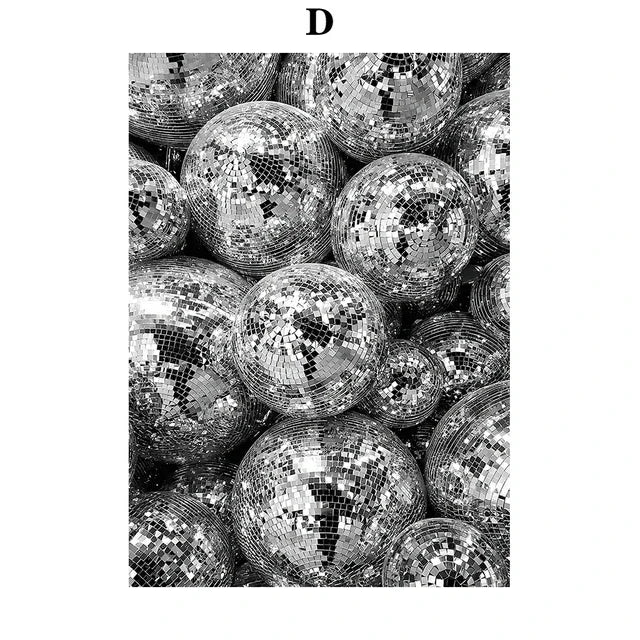 Champagne Elegance – Black & White Beauty Art