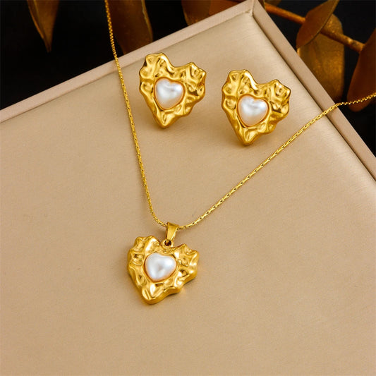 Golden Irregular Heart Pearl Jewellery Set