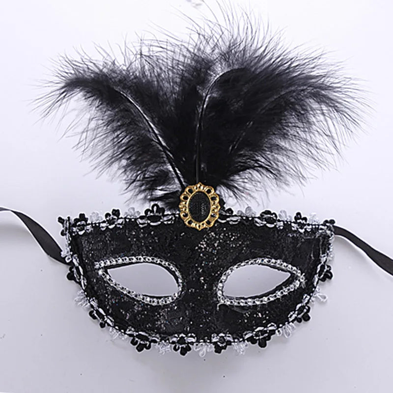 Enchanting Eye Mask – Lace, Feather, and Diamond Applique for Carnival, Halloween & Masquerade Cosplay