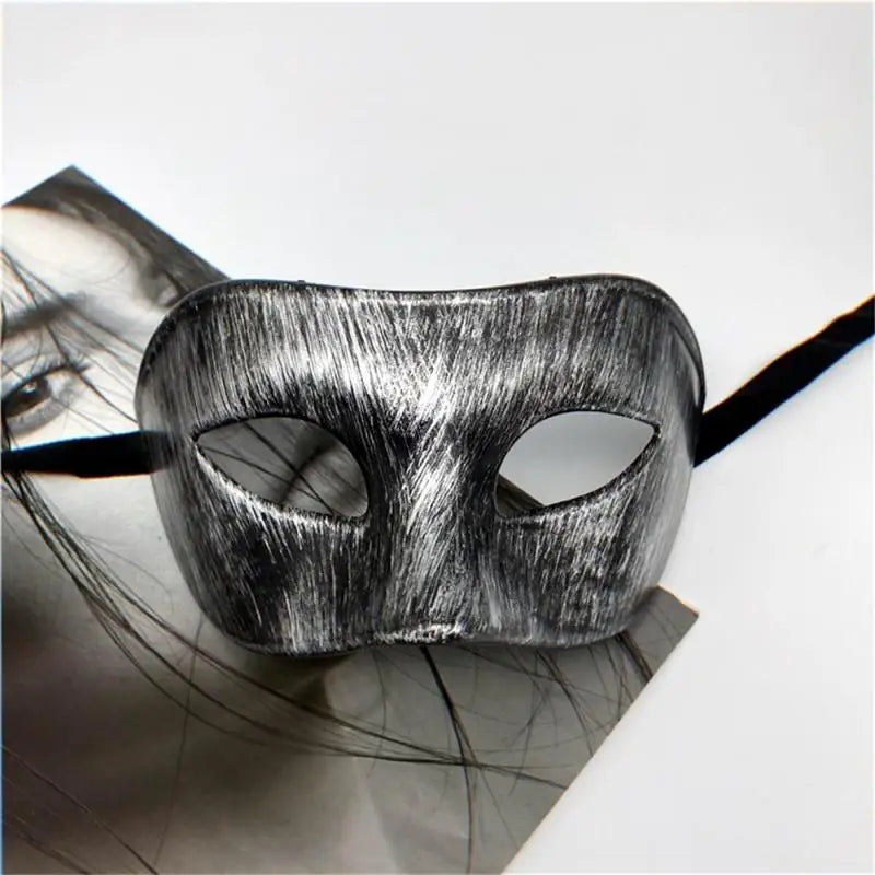 Masquerade Mask for Men and Women – Retro Pattern Solid Colour for Mardi Gras, Costume Parties, Weddings, and More