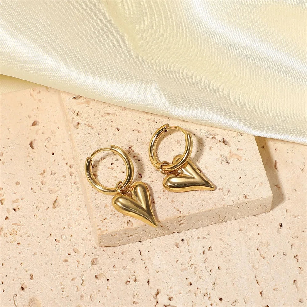 Radiant Love 18K Gold Jewellery Set