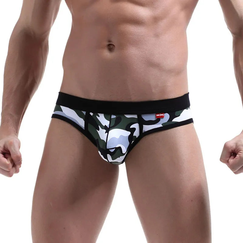 Breathable Men’s Underwear – Camouflage Briefs for Confidence