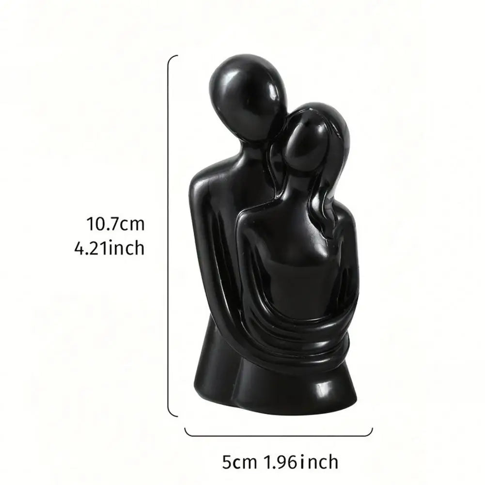 Embrace Couple Statue – Nordic Resin Figurine | Romantic Home Decor for Living Room, Bedroom & Office
