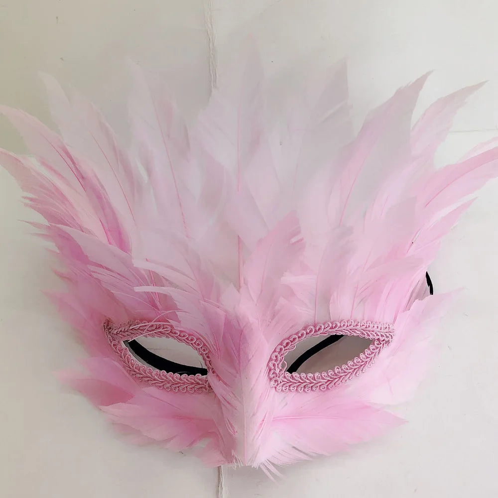 Seductive Eagle Feather Mask – Sexy Bird-Inspired Cosplay & Masquerade Mask