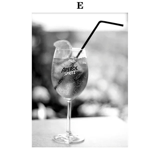 Champagne Elegance – Black & White Beauty Art