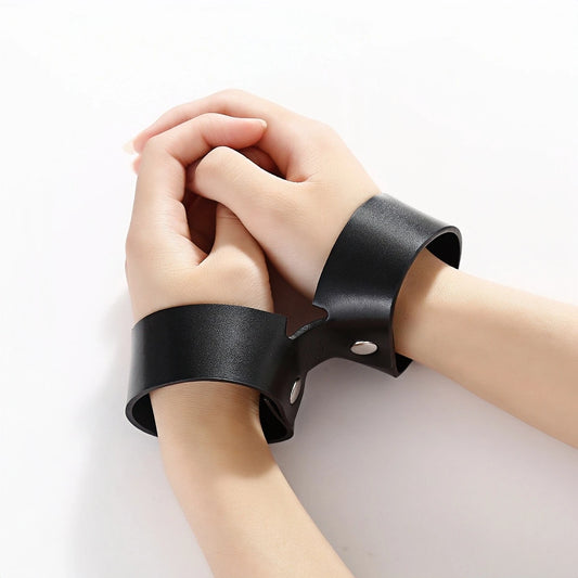 Leather Handcuffs Couple Bracelet – Sexy Role-Playing & Halloween Party Accessory | Stage Performance Props