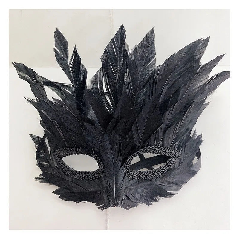 Seductive Eagle Feather Mask – Sexy Bird-Inspired Cosplay & Masquerade Mask