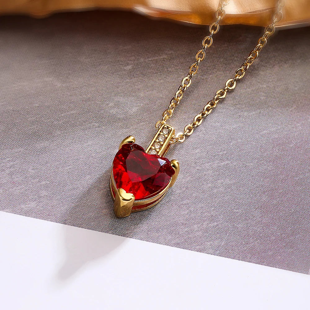 Shimmering Zircon Heart Necklace – Gold Stainless Steel