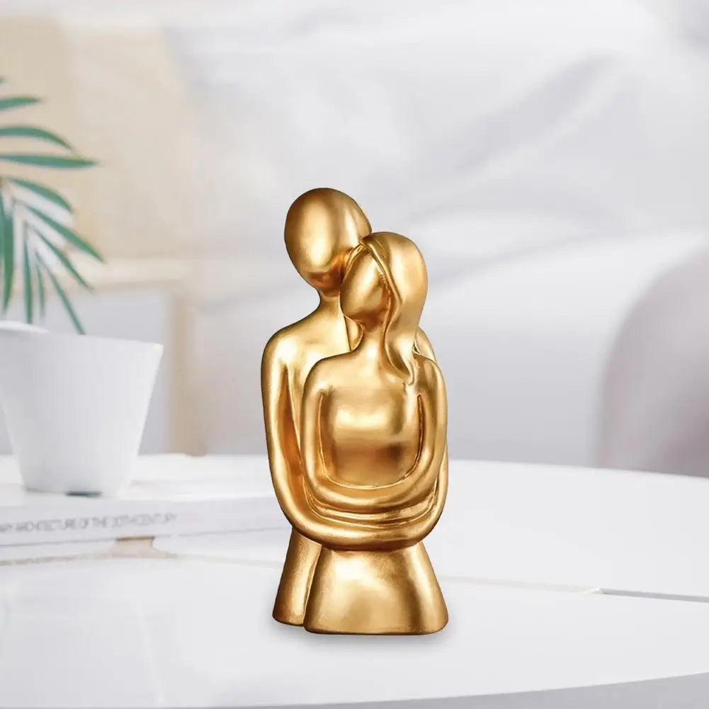 Embrace Couple Statue – Nordic Resin Figurine | Romantic Home Decor for Living Room, Bedroom & Office