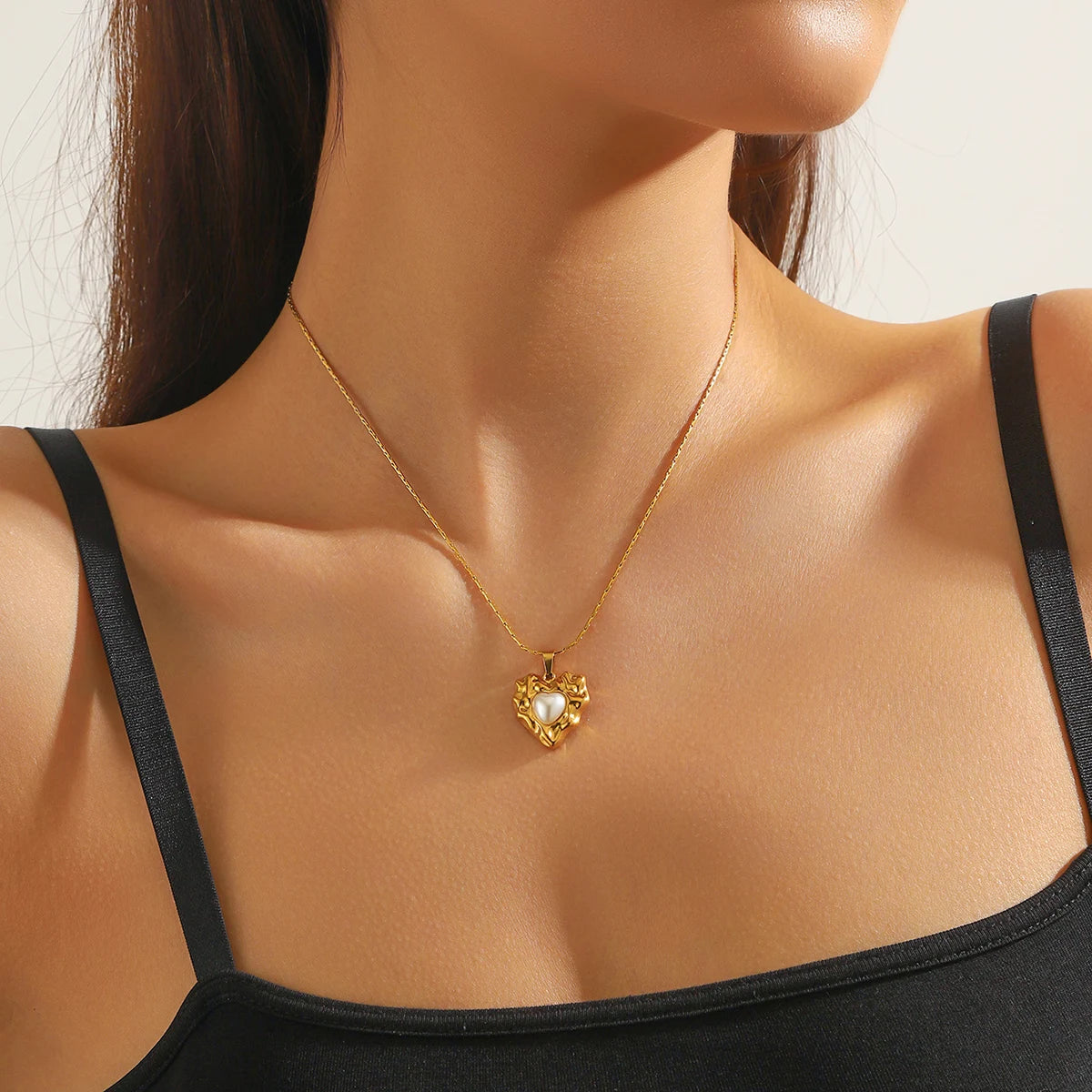 Golden Irregular Heart Pearl Jewellery Set