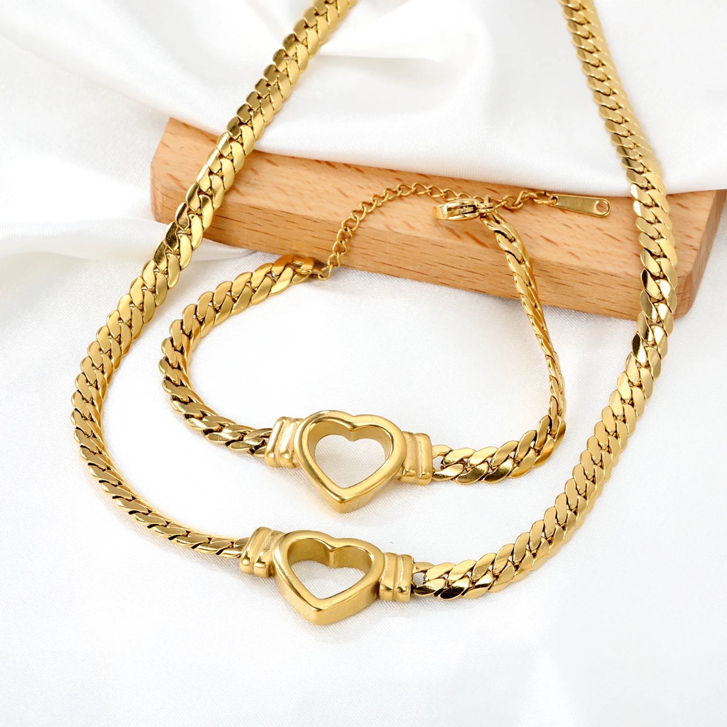 Heart Love Jewelry Set – Necklace & Bracelet Set for Women | Glossy Waterproof Stainless Steel, Romantic Birthday Gift